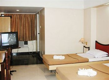 Rajdhani Hyderabad Esterno foto